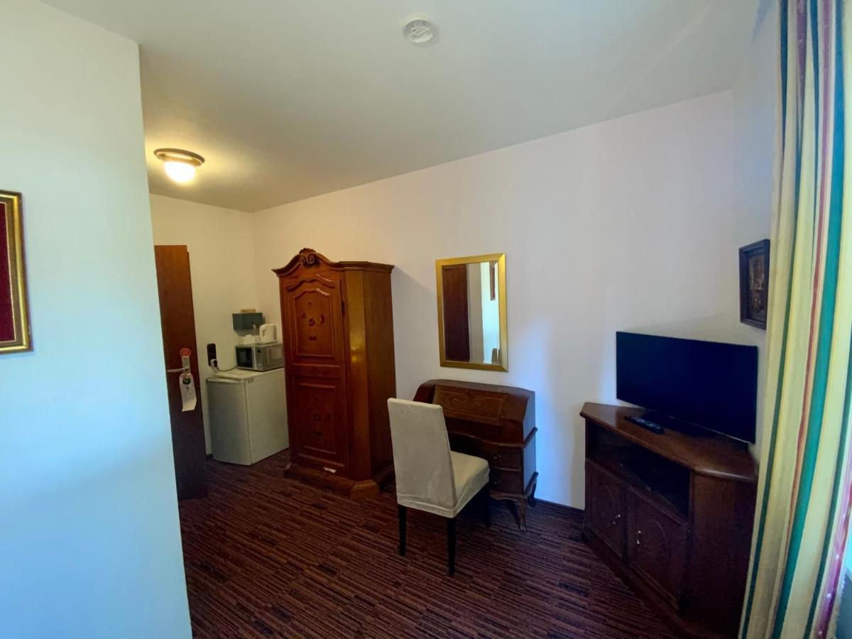 Hotel Attache Raunheim Zewnętrze zdjęcie