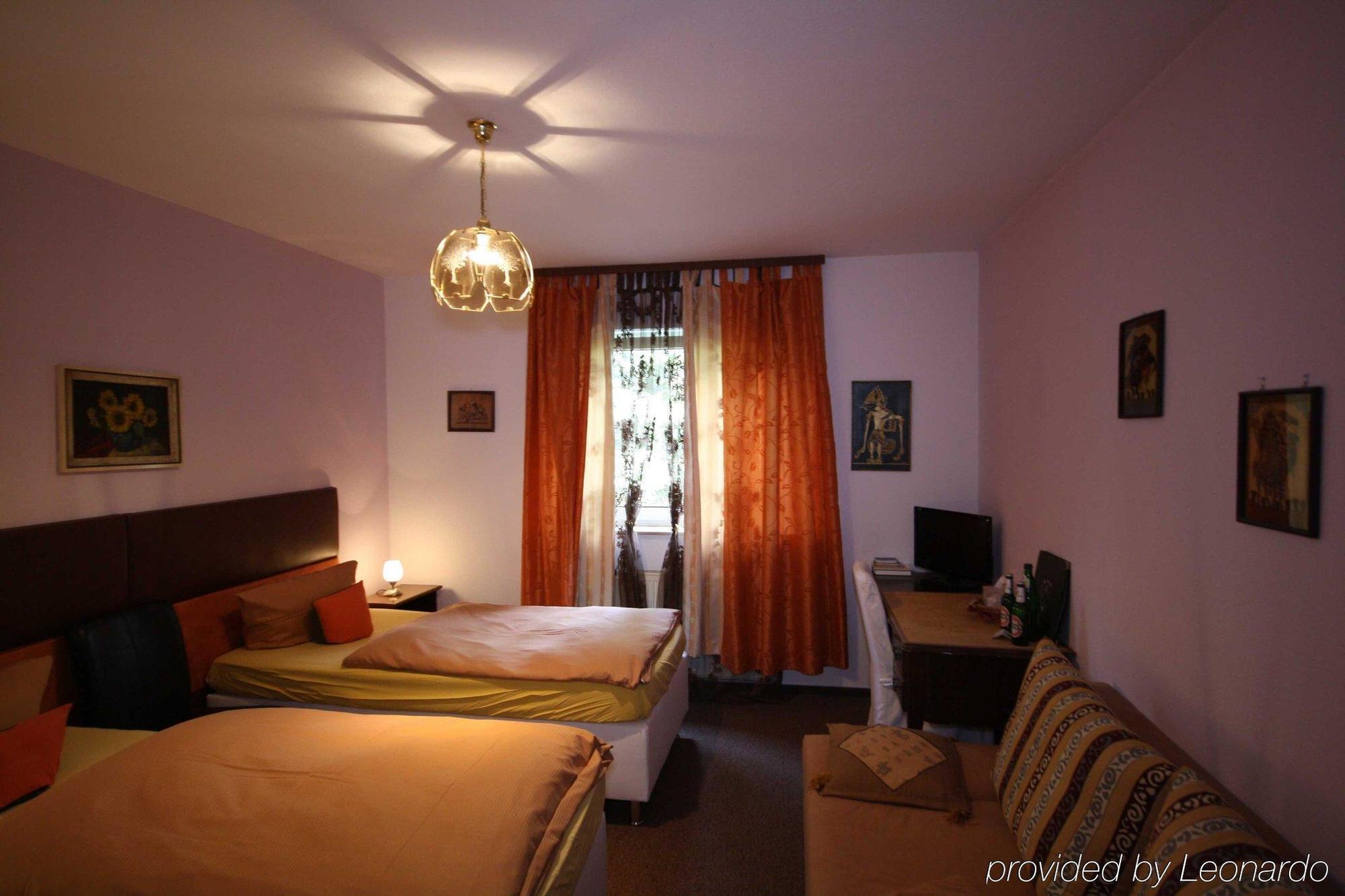 Hotel Attache Raunheim Zewnętrze zdjęcie