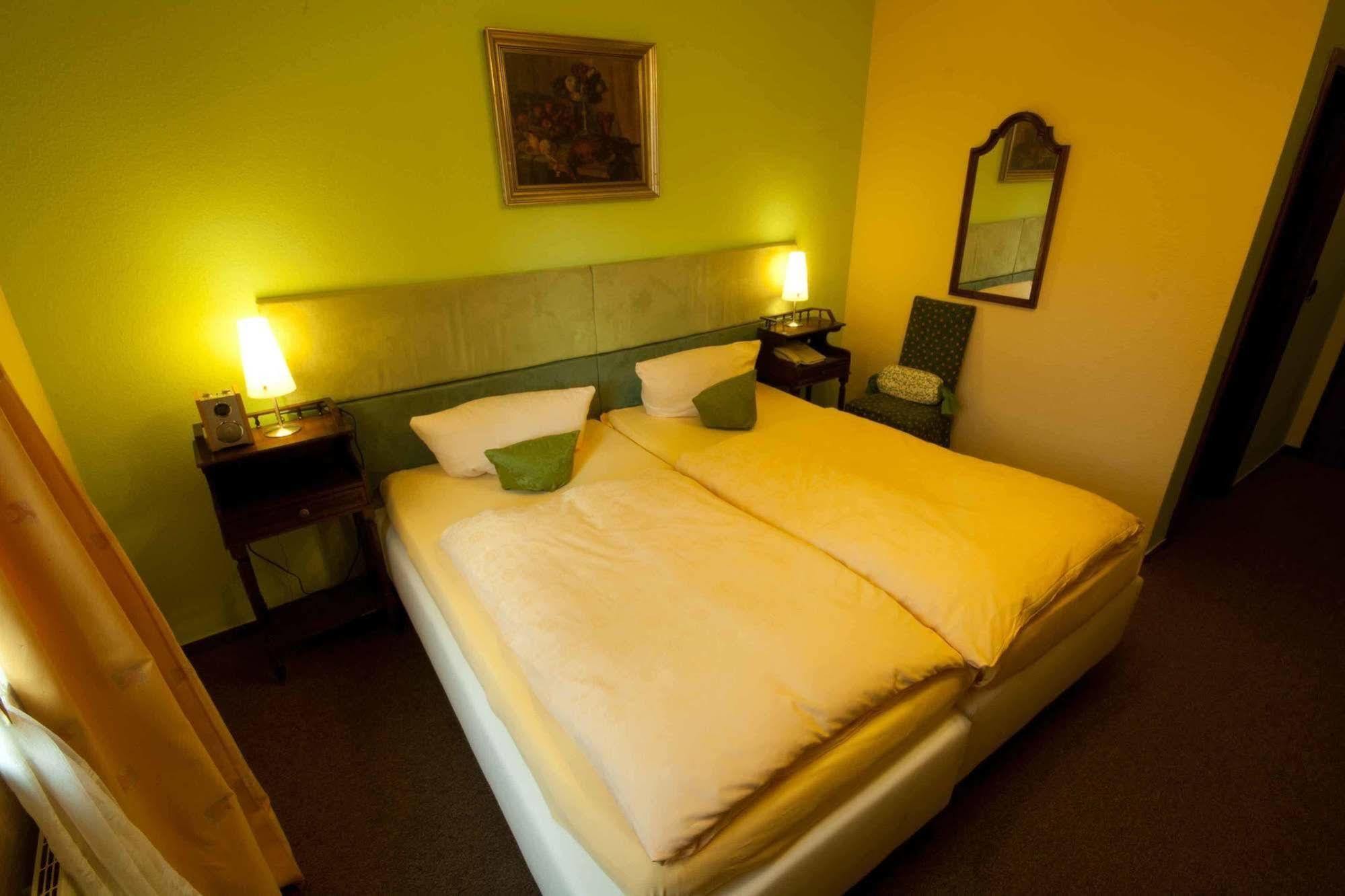 Hotel Attache Raunheim Zewnętrze zdjęcie