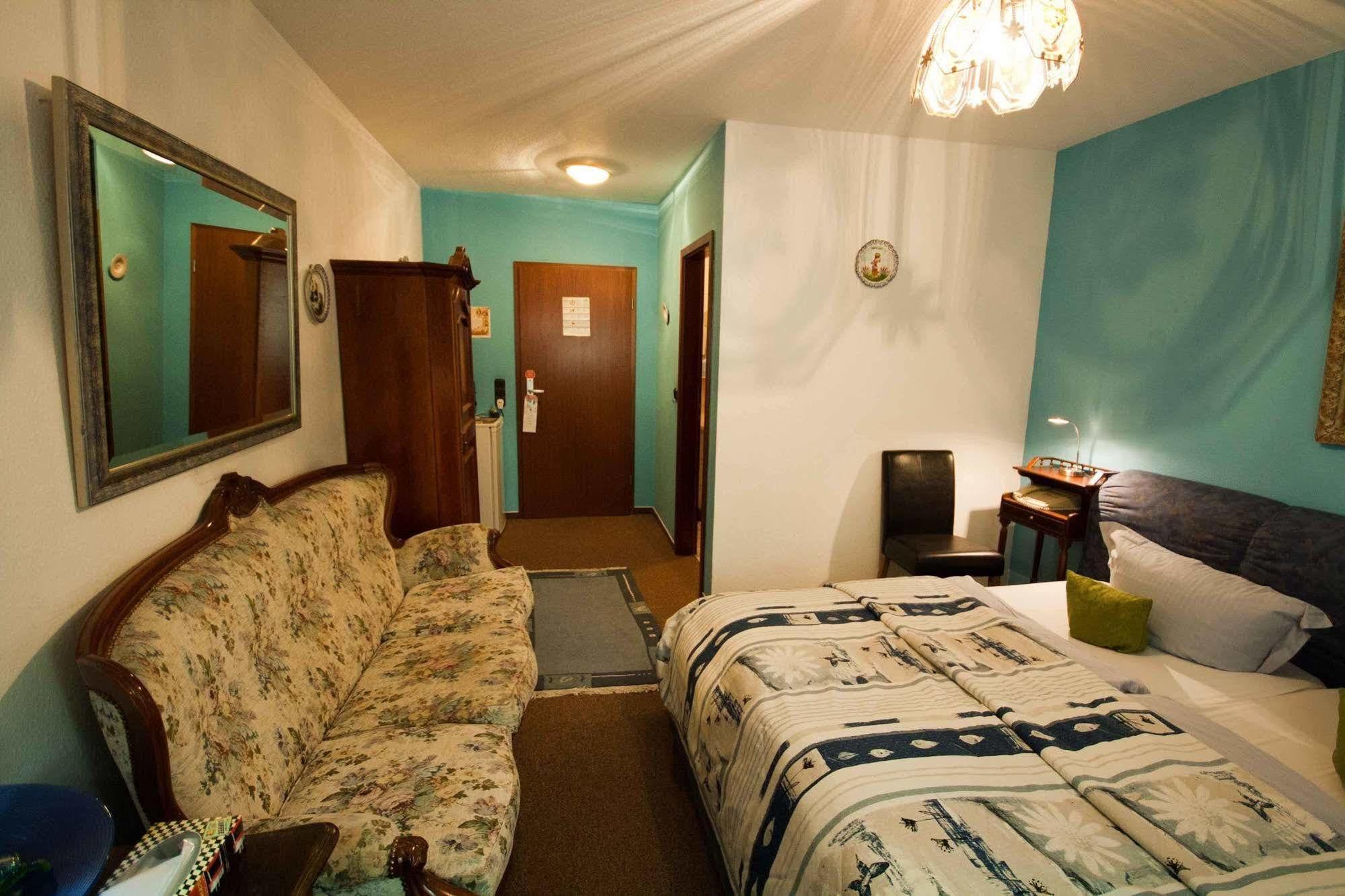 Hotel Attache Raunheim Zewnętrze zdjęcie